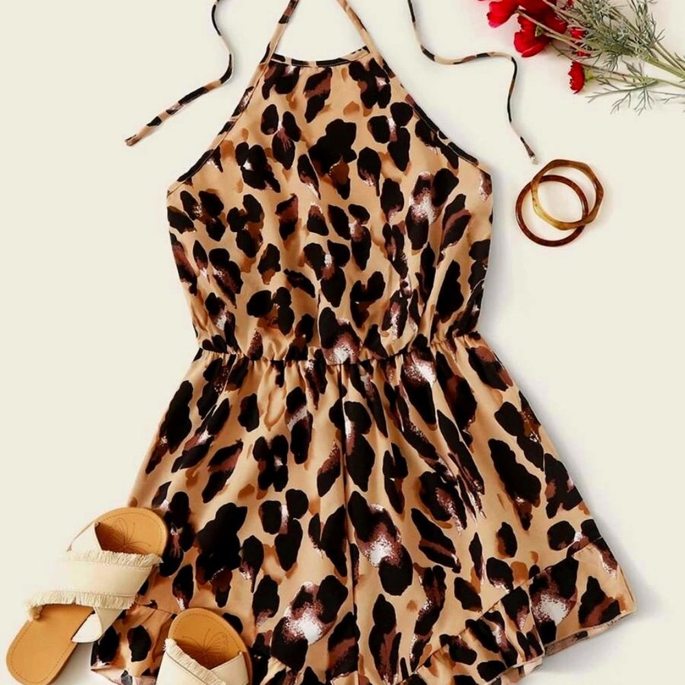 Women's Romper MEDIUM Leopard Animal Print Tie Back Halter Romper size 4-6